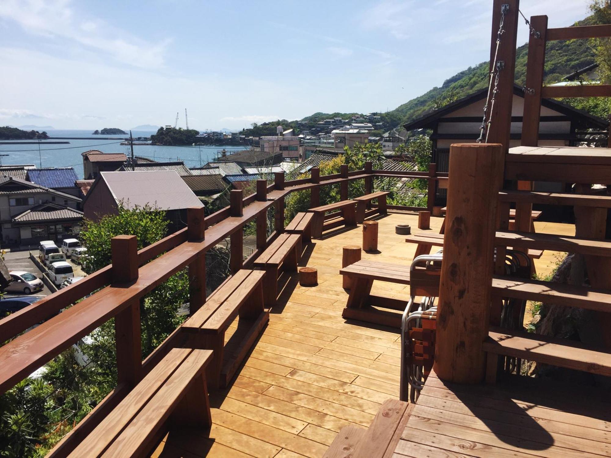 城跡石垣上の絶景古民家宿 鞆城茶屋庵 Tomo Kültér fotó